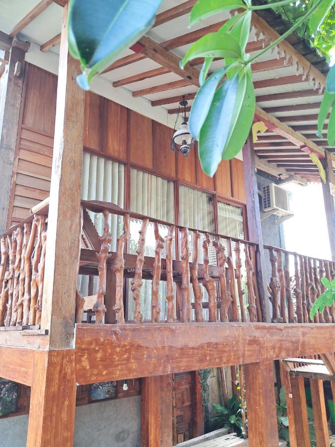 Diana'S Homestay Banyuwangi (East Java) Exterior foto