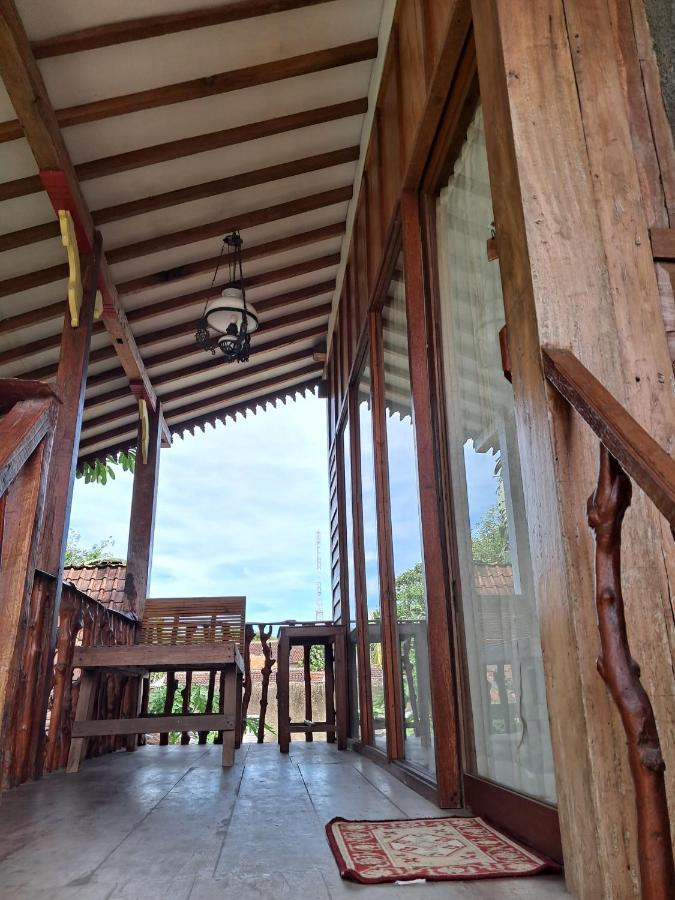 Diana'S Homestay Banyuwangi (East Java) Exterior foto